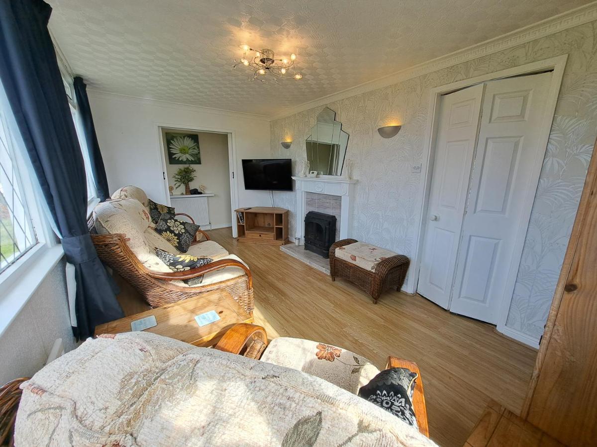 Beach & Tonic Beachside Chalet Humberston Extérieur photo