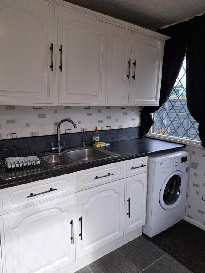 Beach & Tonic Beachside Chalet Humberston Extérieur photo