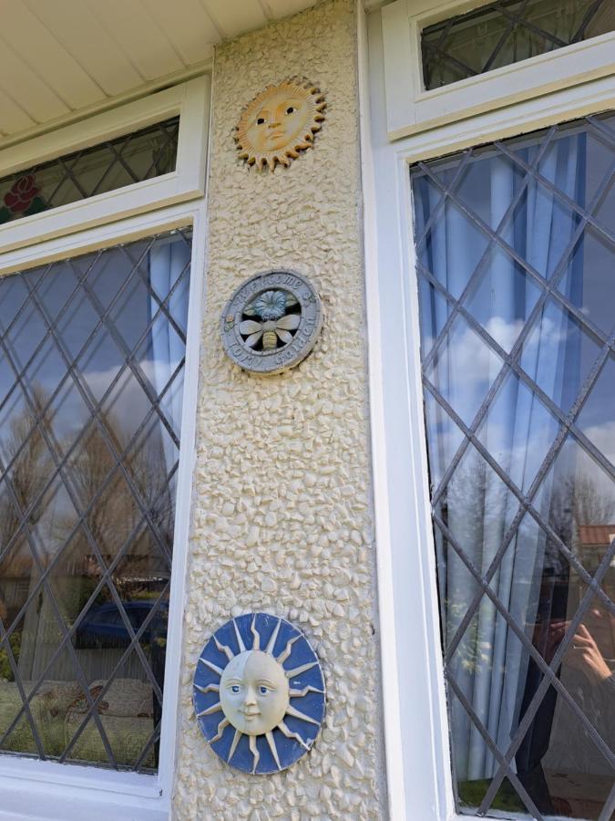 Beach & Tonic Beachside Chalet Humberston Extérieur photo