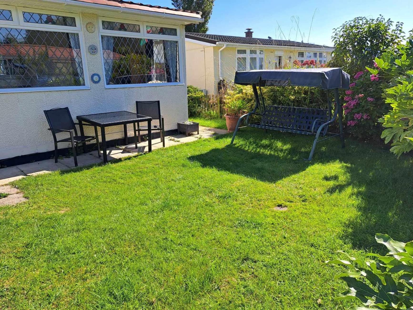 Beach & Tonic Beachside Chalet Humberston Extérieur photo