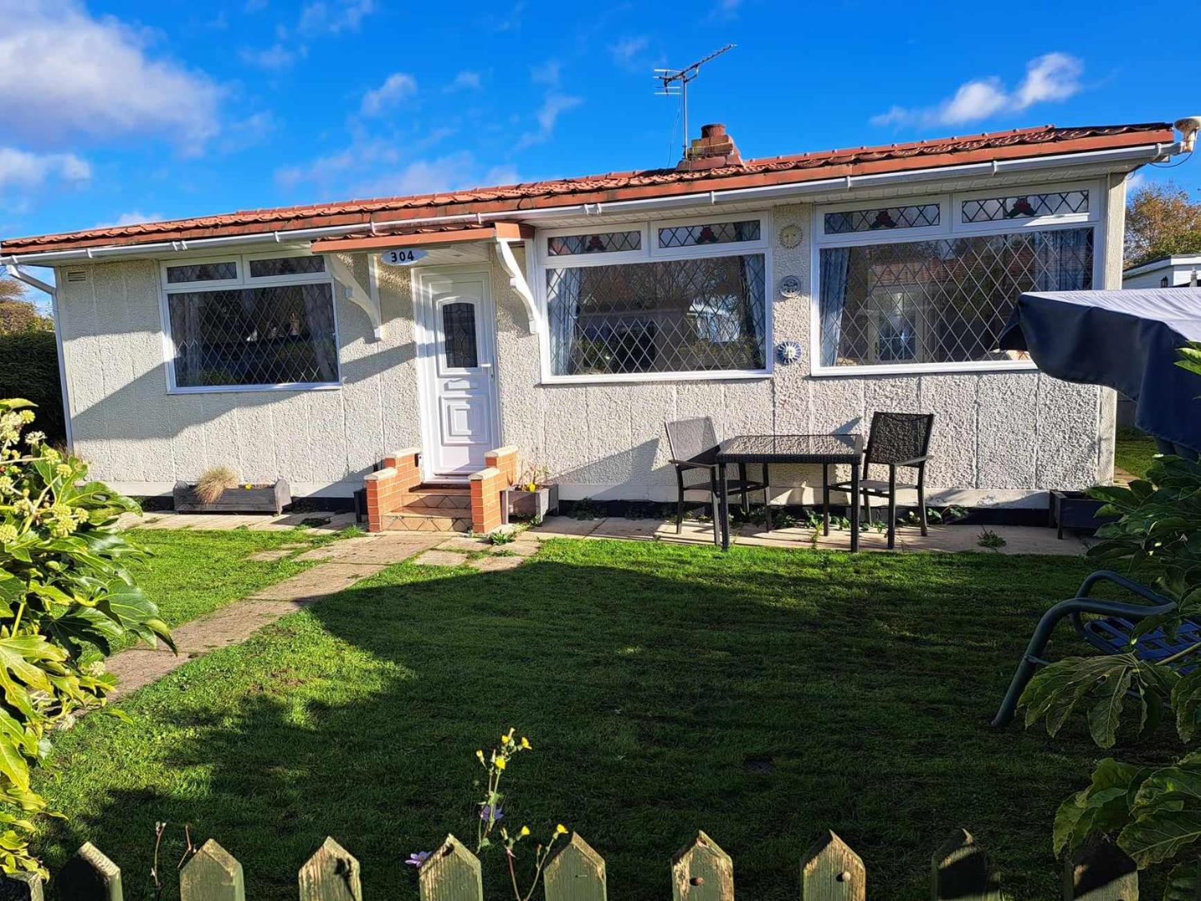 Beach & Tonic Beachside Chalet Humberston Extérieur photo